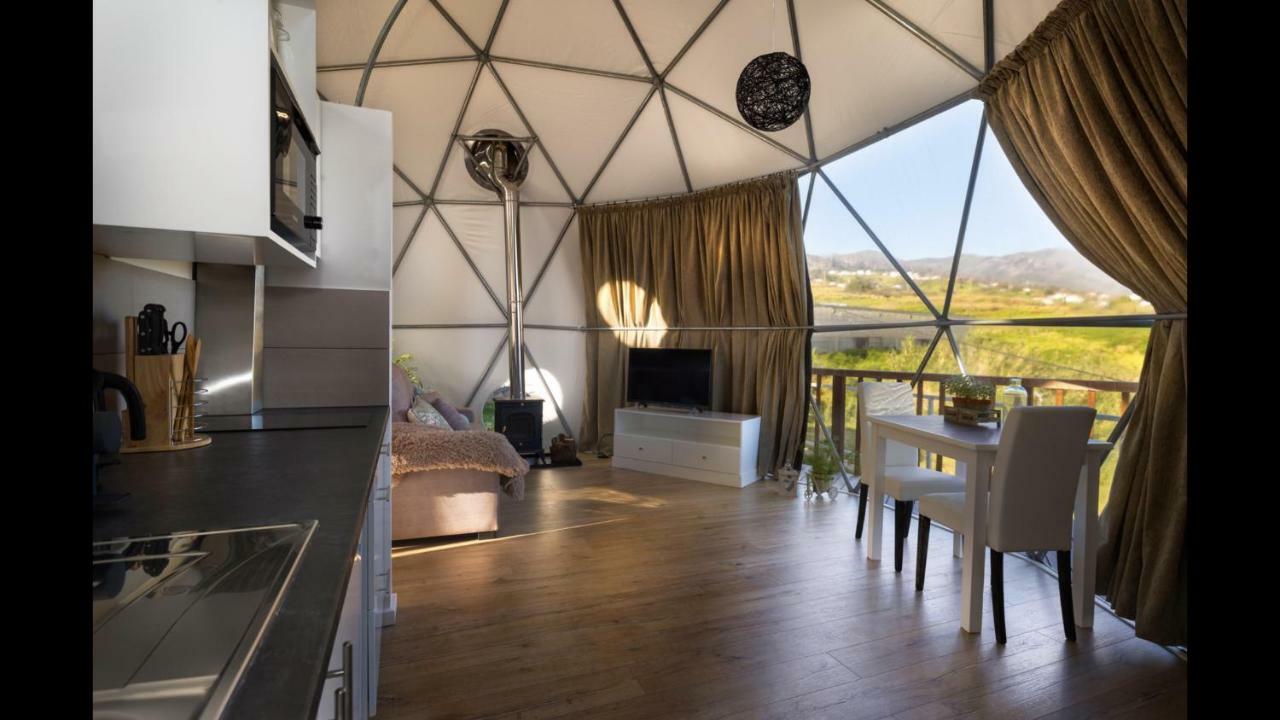 Отель Soul Glamping Estreito Da Calheta Экстерьер фото